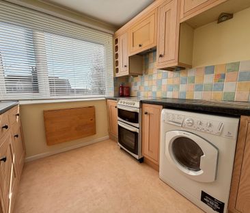 2 bed apartment to rent in Alpine Court, Kenilworth, CV8 - Photo 6