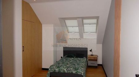 005MW Chełmiec, bezczynszowe mieszkanie na wynajem, pow. 80 m2, I piętro/ poddasze, 3 pokoje, balkon, miejsca postojowe. Cena 3000 zł - Фото 2