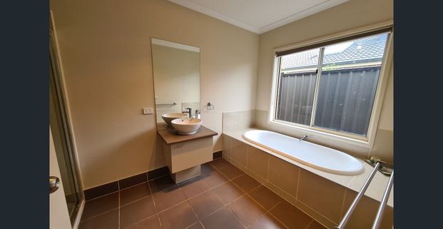 Great Family Home. - Photo 1