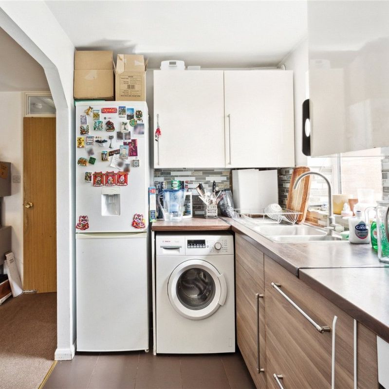 Portland Road, N15, London - Photo 1
