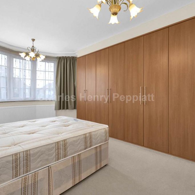 4 bedroom semi-detached house to rent - Photo 1