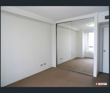LOCATION, LOCATION! STUNNING APARTMENT OPPOSITE HURSTVILLE STATION - Photo 1