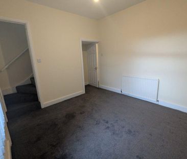 3 bedroom house to rent - Photo 2