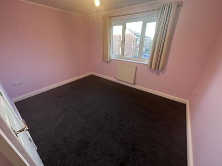 2 bedroom terraced house to rent - Photo 4