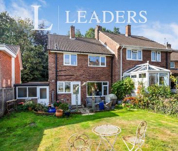 3 bedroom semi-detached house to rent - Photo 4