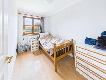 3 bedroom link detached house to rent - Photo 5