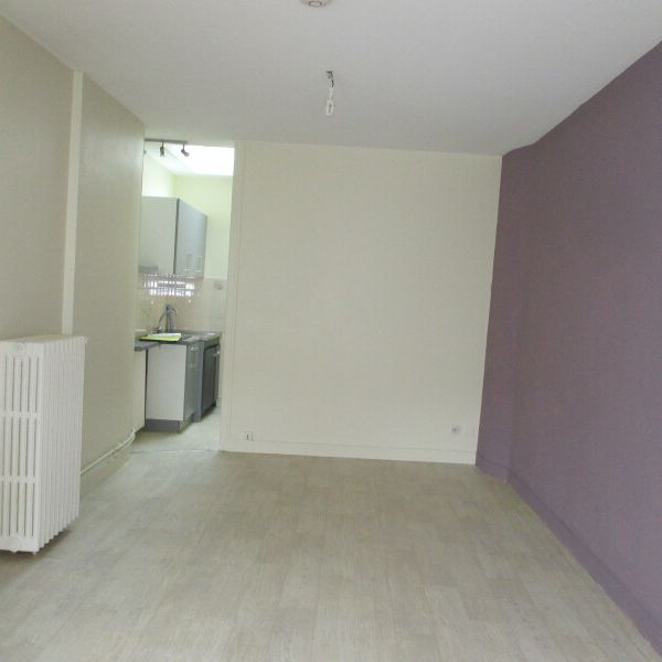 Location Appartement 2 Pièces 40 m² - Photo 1