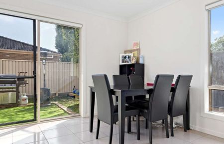 Lovely 2 Bedroom Unit - Photo 2