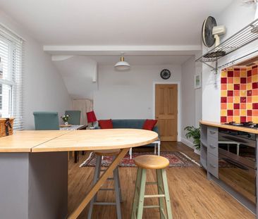 Harbord Street - Photo 6