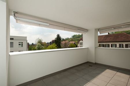 "Modern living in a picturesque environment" - Photo 4