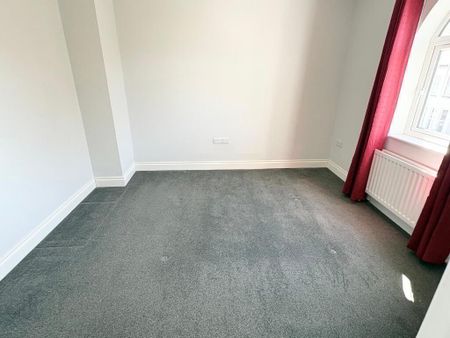 62 Hartley Hall Green, Greenisland, Carrickfergus, BT38 8FU - Photo 4