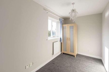 Newfields, St. Helens, WA10 - Photo 3