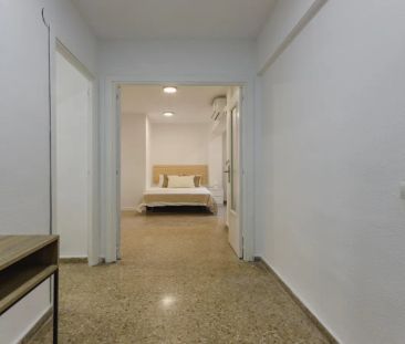 Room in a shared 4-bedroom apartment for rent in Penya-Roja perfect... - Photo 6