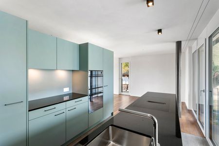 Grosszügige Wohnung mit einzigartigem Wohnkomfort - Photo 2