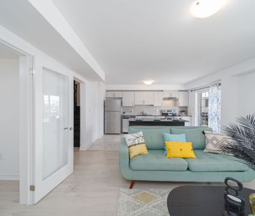 For Lease - 42 Hay Lane, Barrie, Ontario - Photo 2