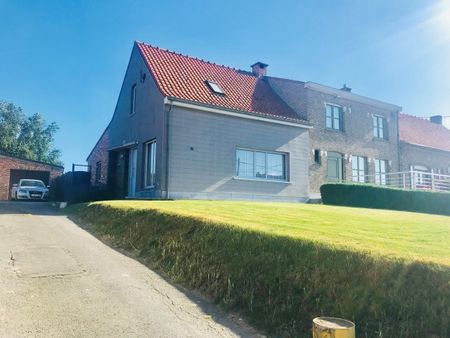 Zonnebeke - Woning met 2 slaapkamers, garage en tuin - Photo 4