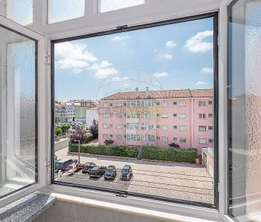 Apartment T2 in Alvalade, Lisboa - Photo 4