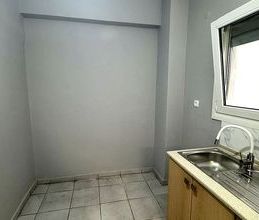 Studio/Γκαρσονιέρα για ενοικίαση - Άνω Πόλη, - Φωτογραφία 4