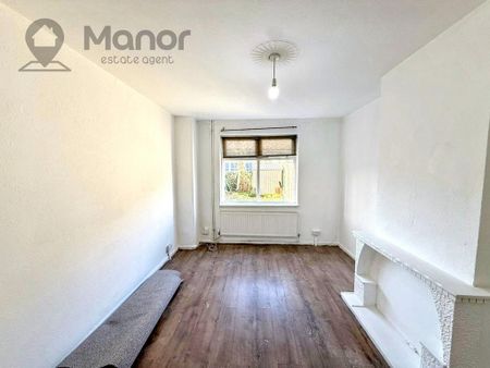 3 bedroom semi-detached house to rent - Photo 5