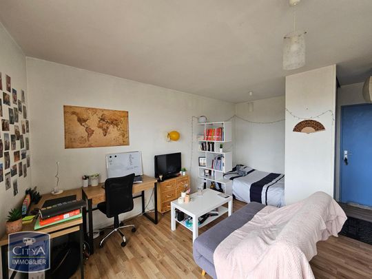 Location Appartement 1 pièce 26m² POITIERS 86000 - Photo 1