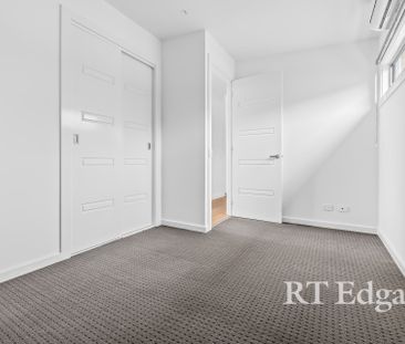 Thinking of selling? Contact our agent - Photo 6