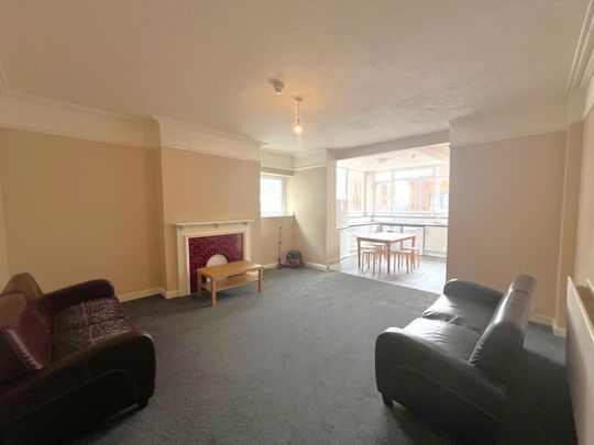 5 Bed Maisonette, Stokes Croft, BS1 - Photo 1