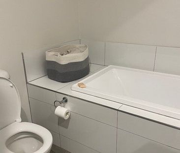 Lower Plenty - Photo 6