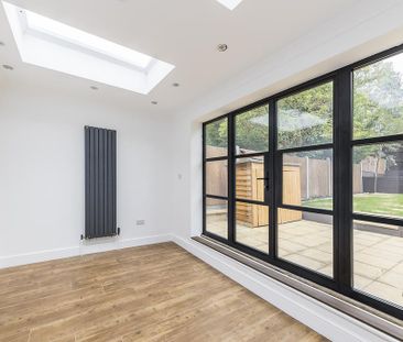 5 bedroom terraced house to rent - Photo 2