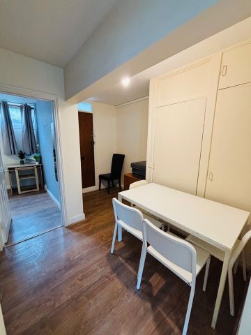 Room in a Shared Flat, Thomas Baines Road, SW11 - Photo 2