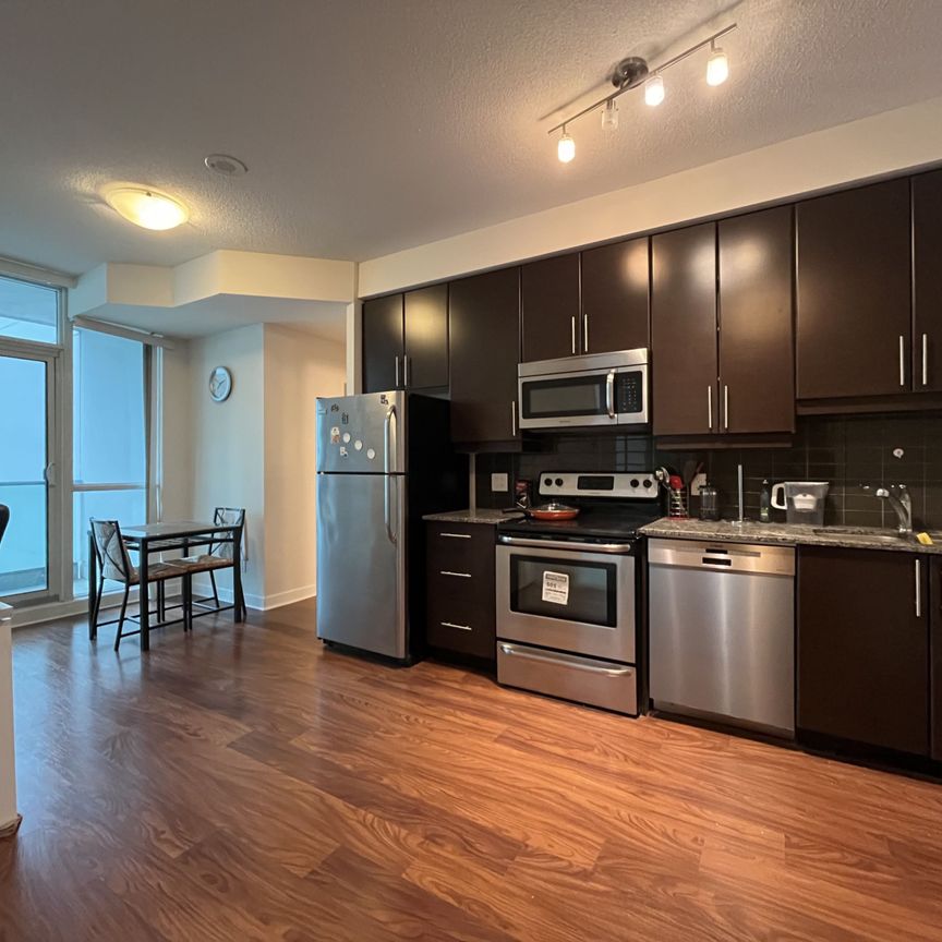 For Lease - 33 Bay Street Unit# 2305, Toronto, Ontario - Photo 1