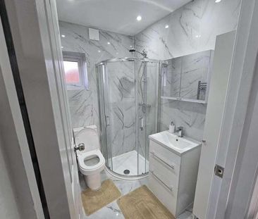 Harrow, HA2 - Photo 6