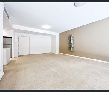 Two Bedroom Parkside Apartment - Photo 1