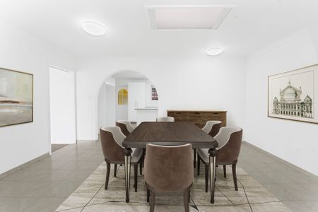 4 Bedroom Family Home - Photo 2