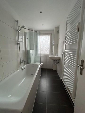 3-ZIMMER TRAUM – EBK, modernes Bad & viel Platz - Foto 5