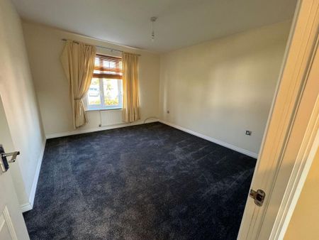 5 bedroom detached house to rent - Photo 4