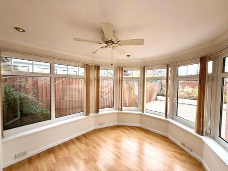 2 bedroom bungalow to rent - Photo 3