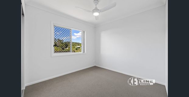 Brand New 3-Bedroom Duplex in Quiet Cul-de-Sac - Photo 1