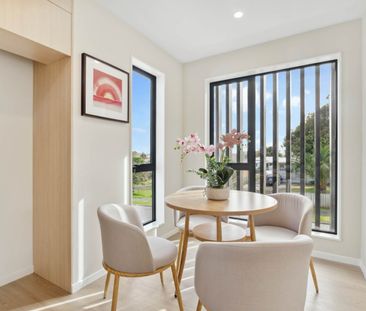 Mangere, 4 bedrooms - Photo 5