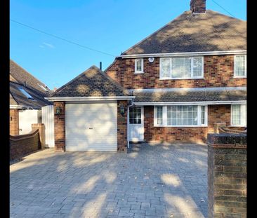 3 Bed Semi-Detached House, Oakley Road, LU4 - Photo 6