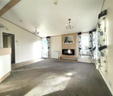 2 bedroom bungalow to rent - Photo 1
