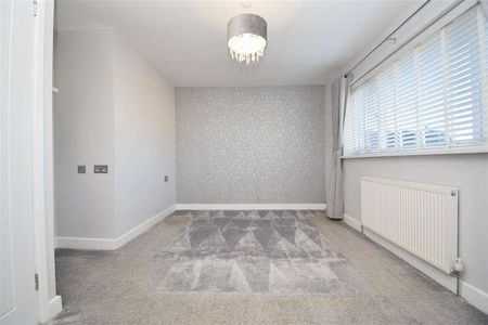 Leatham Park Road, Featherstone, WF7 - Photo 3