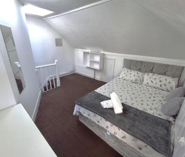 7 bedroom house share to rent - Photo 4