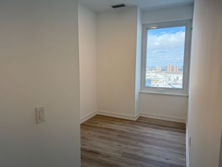 For Lease - 395 Square One Drive Unit# 1604, Mississauga, Ontario - Photo 4