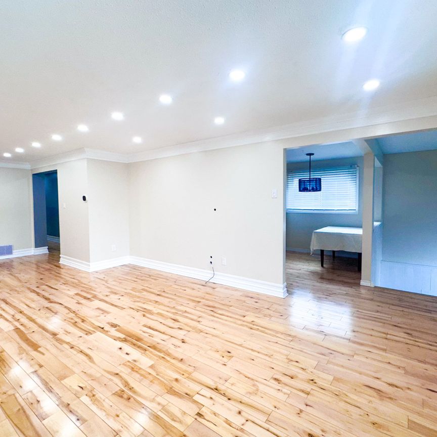 For Lease - 32 Goldring Drive, Whitby, Ontario - Photo 1