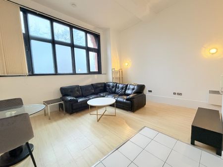 1 bedroom flat to rent - Photo 2