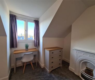 Room 5, Flat 1, 43 Mill Road, Cambridge - Photo 2