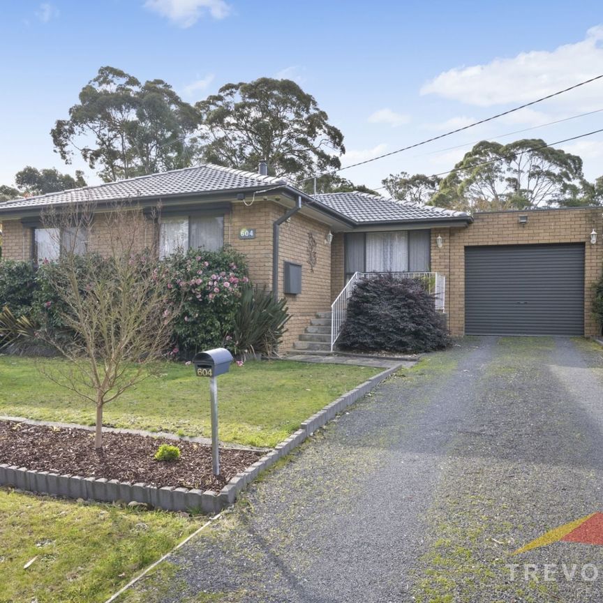 604 Barkly St, Buninyong VIC 3357 - Photo 1
