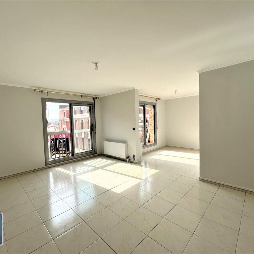 Location Appartement 4 pièces 92m² MONTAUBAN 82000 - Photo 1
