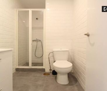 Interior Facing 11m2 Roomshared in the Puerta del Angel area - AZ3D6 - Foto 6