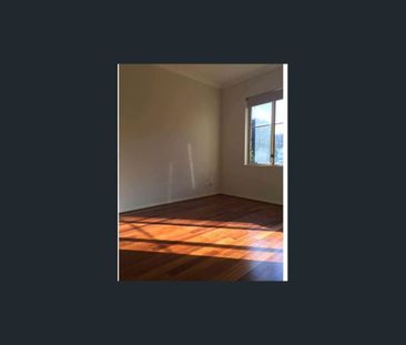 3 Bedrooms Townhouse with study in the main bedroom - Photo 3